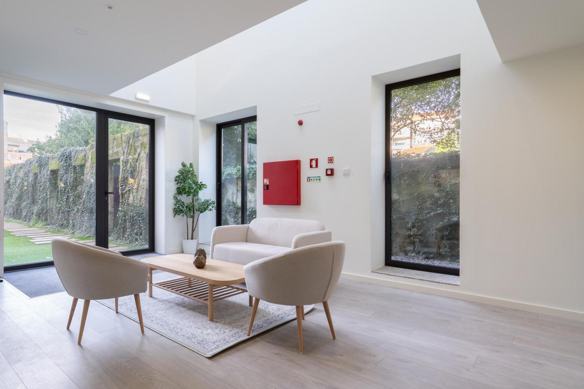 Host Wise - Central Private Flats - Terrace Porto Exterior photo